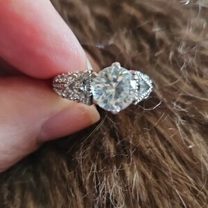 Elegant Silver Diamond Ring